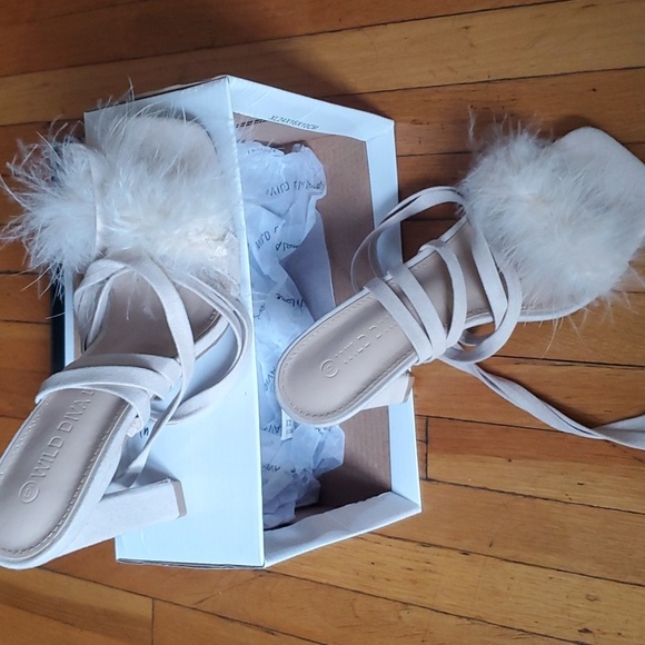 Fluffy faux feathers outline the top strap of this square-toed sandal with wrap- - Picture 4 of 7